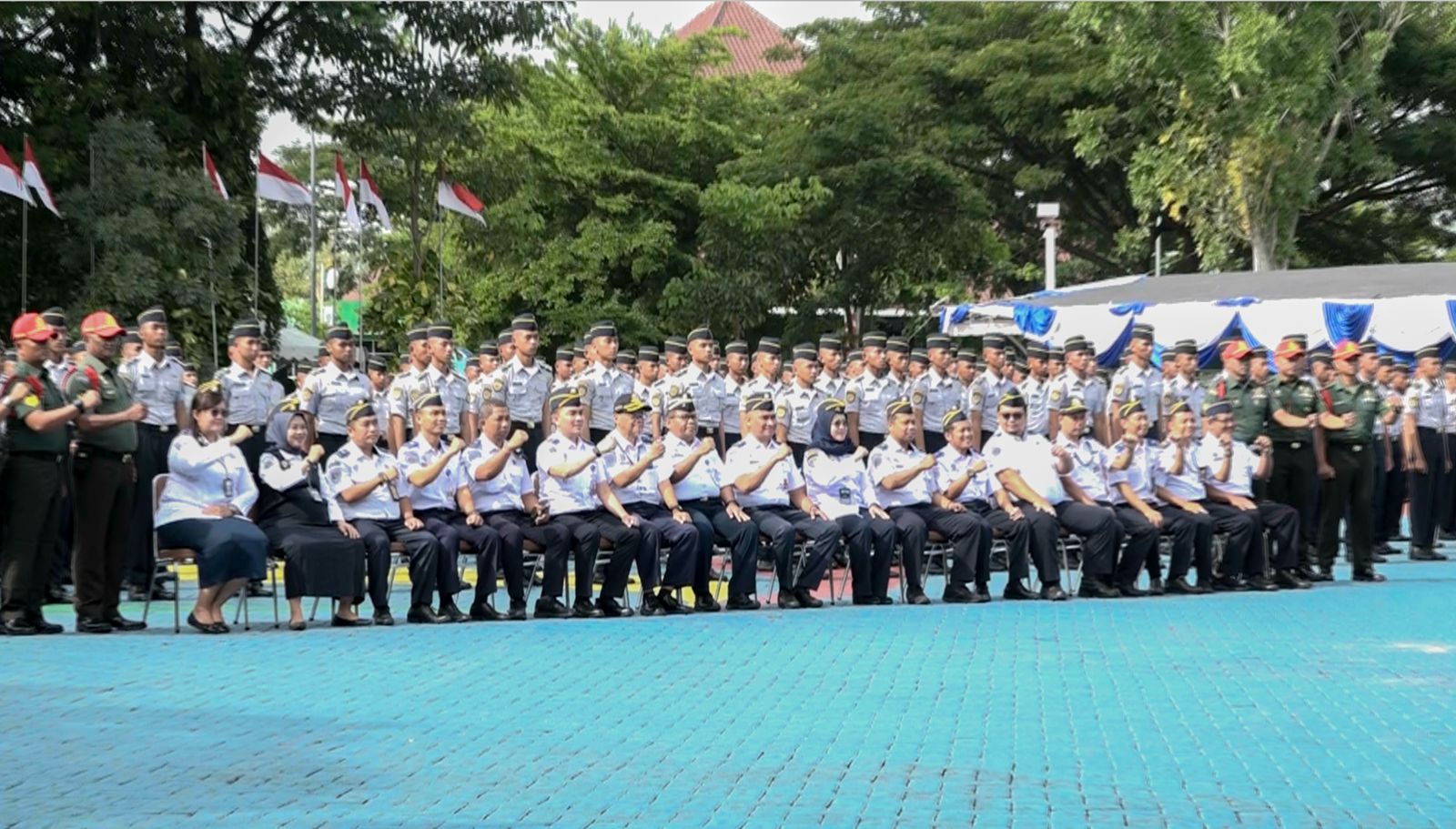 Foto : " jajaran Sivitas Akademika PPI Madiun dan Taruna/Taruni Angkatan XII