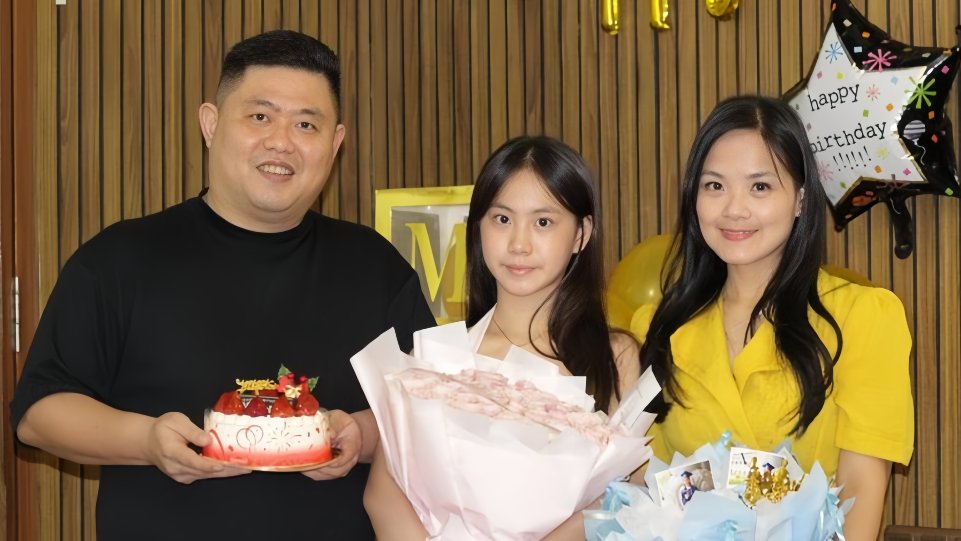  Michelle Quinessha rilis lagu Like A Diamond, Penyanyi usia 12 Tahun siap go internasional. (Dok. Istimewa)