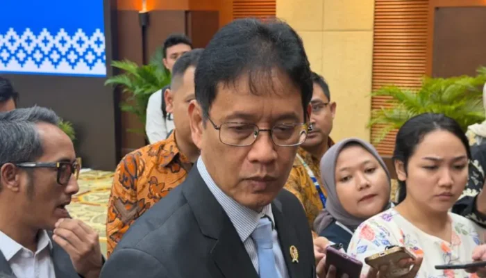 Rupiah Sentuh Rp17.600 per Dolar AS, Purbaya Tegaskan Kondisi RI Bukan Krisis 1998
