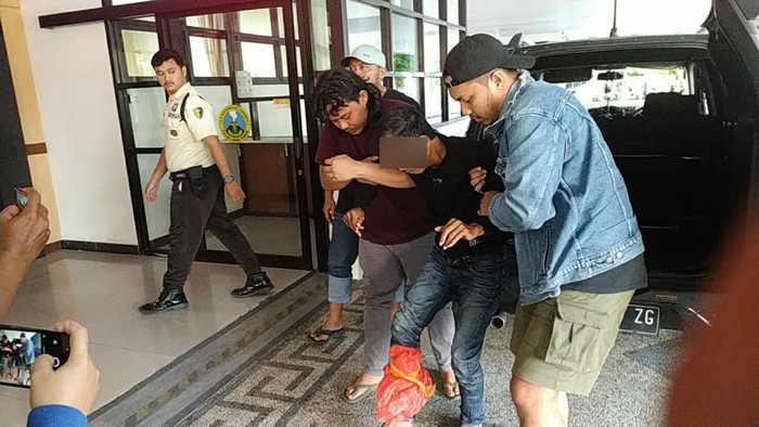 Begal sadis di kawasan Pandaan Pasuruan ditembak Jatanras Polda Jatim. (Foto: Dok. Istimewa)