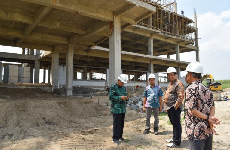Liputan Proyek APBN Rp62 Miliar Ditolak, UIN Syekh Wasil Kediri Rujuk UU KIP