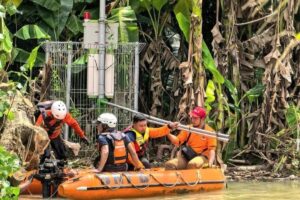 EWS Banjir Rusak Diterjang Material Sungai, BPBD Jatim Bergerak Cepat di Jombang