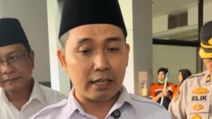 Bupati Mojokerto Tegaskan 411 Orang Keracunan MBG Soto Ayam, 77 Masih Dirawat