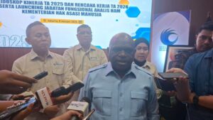 MenHAM Natalius Pigai: Pasal Penghinaan Presiden di KUHP Baru Bersifat Simbolis, Bukan Alat Memenjarakan Rakyat