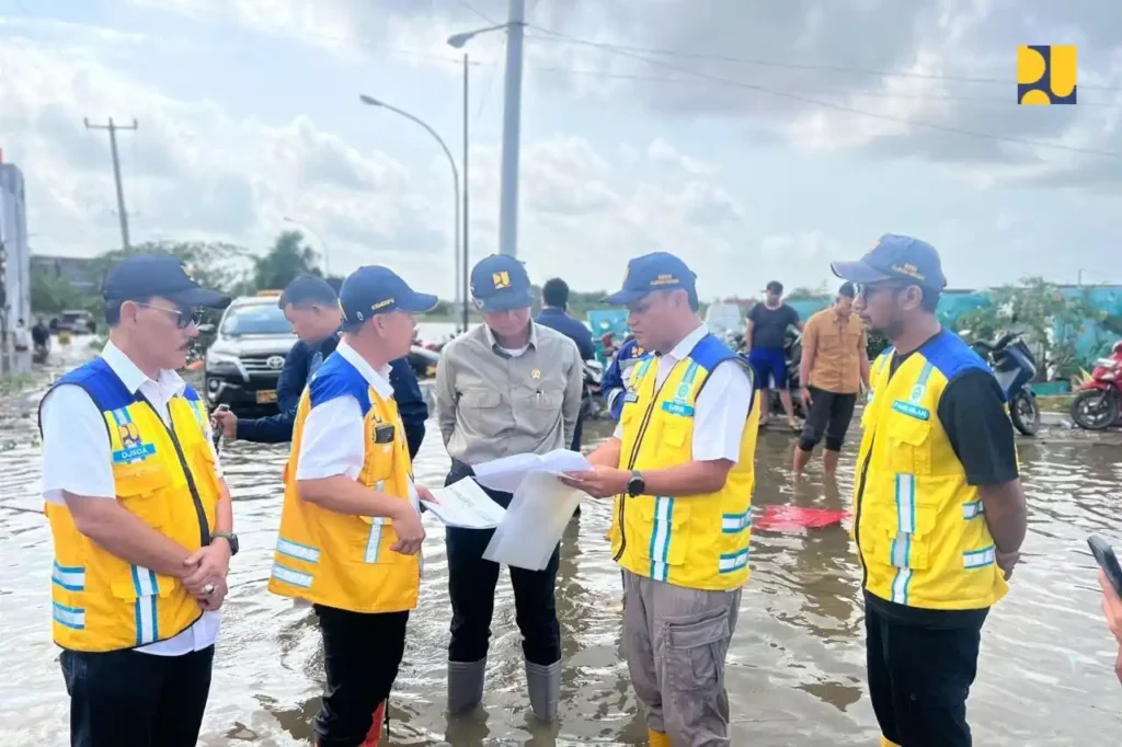 Menteri PU Tegaskan Penanganan Banjir Bekasi Harus Terpadu, Tak Bisa Instan