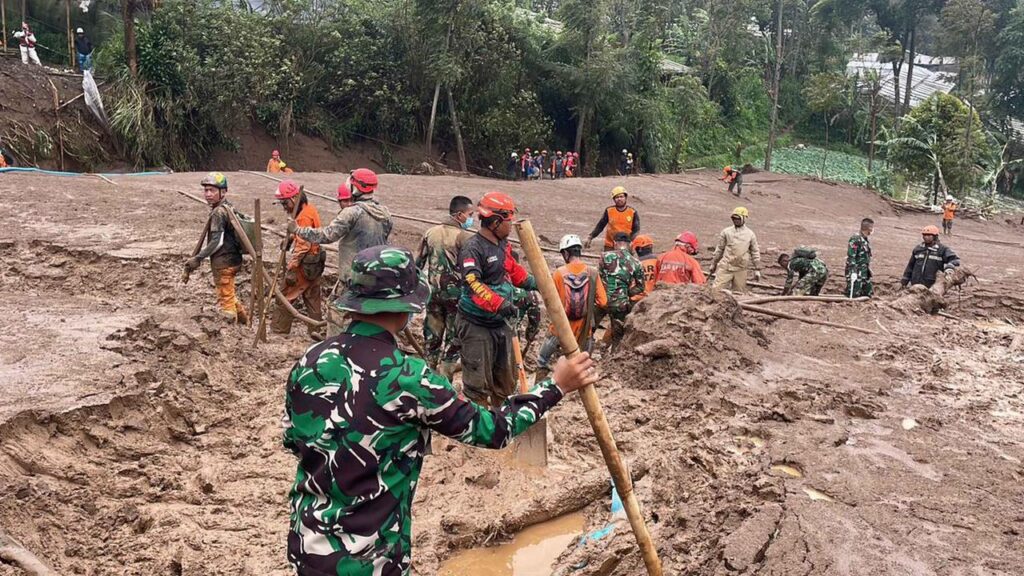 SAR Pastikan Video Viral Pasirlangu Bukan Longsor Susulan, Tanah Jenuh Air Akibat Hujan Lebbat