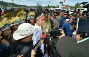 Wapres Gibran Tegaskan Percepatan Pembangunan Papua, Fokus Kesehatan dan Pendidikan