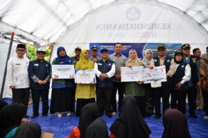 Kemendikdasmen Salurkan Tunjangan Khusus Rp32,9 Miliar bagi Guru Terdampak Bencana di Empat Provinsi