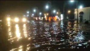 Banjir Sungai Tutup Jalur Pantura Situbondo, Akses Jawa–Bali Lumpuh Total