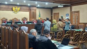 Sidang Korupsi Chromebook: Hakim Soroti Kesamaan 99 Persen Keterangan Saksi Eks Kemendikbudristek