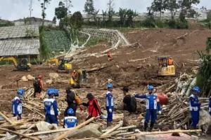 Basarnas Lanjutkan Operasi SAR Hari Keenam Longsor Cisarua, Fokus Sektor A1, A2, dan B2
