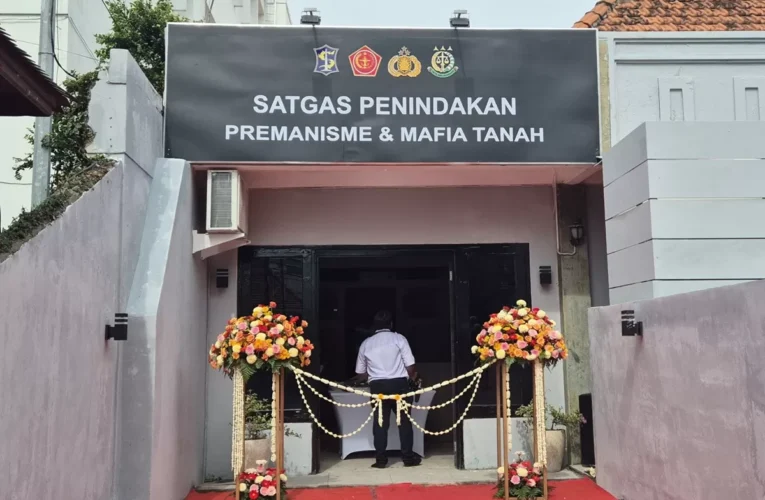 Eri Cahyadi Sosialisasikan Satgas Penanganan Premanisme dan Parkir Digital, Pengusaha Kafe-Restoran Dijamin Aman Berinvestasi di Surabaya