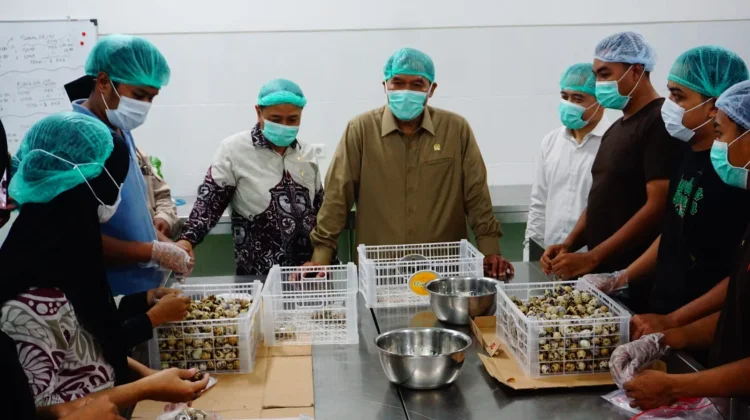 Anggota Komisi VII DPR RI Tinjau SPPG Suko Sidoarjo, Pastikan Kualitas MBG Selama Ramadhan