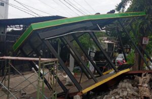 Halte Bus Rusak Parah di Perbatasan Mojokerto–Sidoarjo Ancam Keselamatan, Warga Desak Dishub Jatim Bertindak