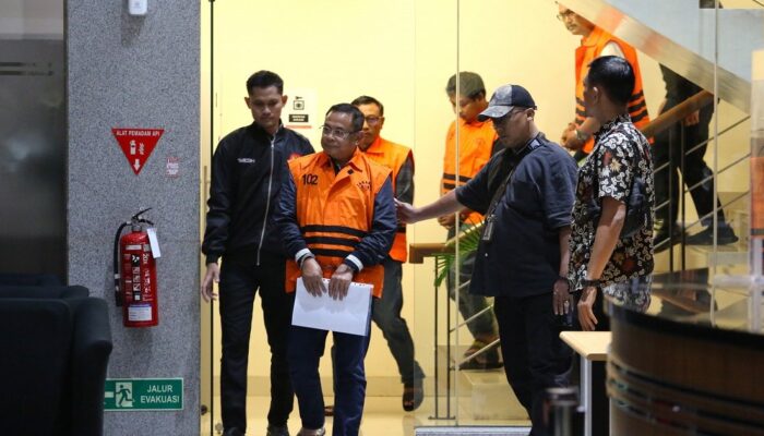 KPK Geledah Sejumlah Lokasi Terkait Dugaan Pemerasan Seleksi Perangkat Desa di Pati, Penyidikan Berpotensi Dikembangkan