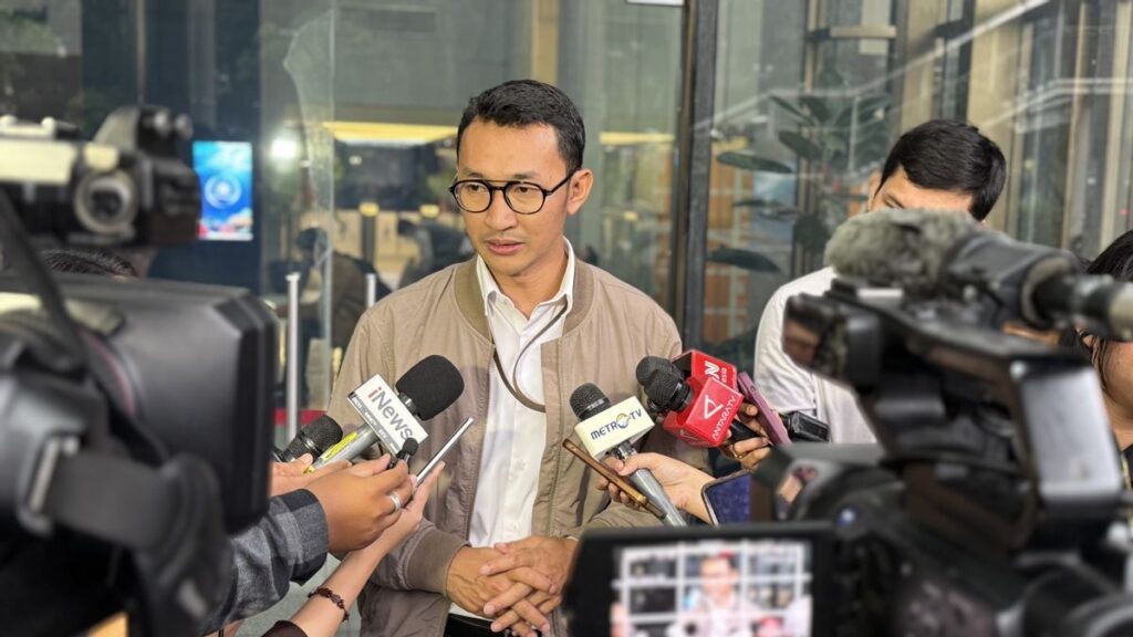 KPK Sita Miliaran Rupiah dan 3 Kg Emas dalam OTT Pejabat Bea Cukai Kemenkeu