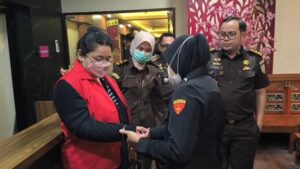 Kejati Jatim Tahan Direktur PT Buana Jaya Surya, Korupsi Sarpras SMK Rugikan Negara Rp157,6 Miliar