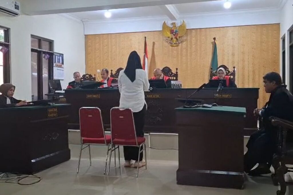 Kurir 1,1 Kg Sabu Divonis 15 Tahun, PN Kabupaten Madiun Jatuhkan Denda Rp2 Miliar