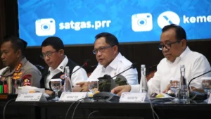 Mendagri Tito: Akses Jalan Aceh, Sumut, dan Sumbar Sudah Fungsional, Normalisasi Permanen Butuh 2–3 Tahun