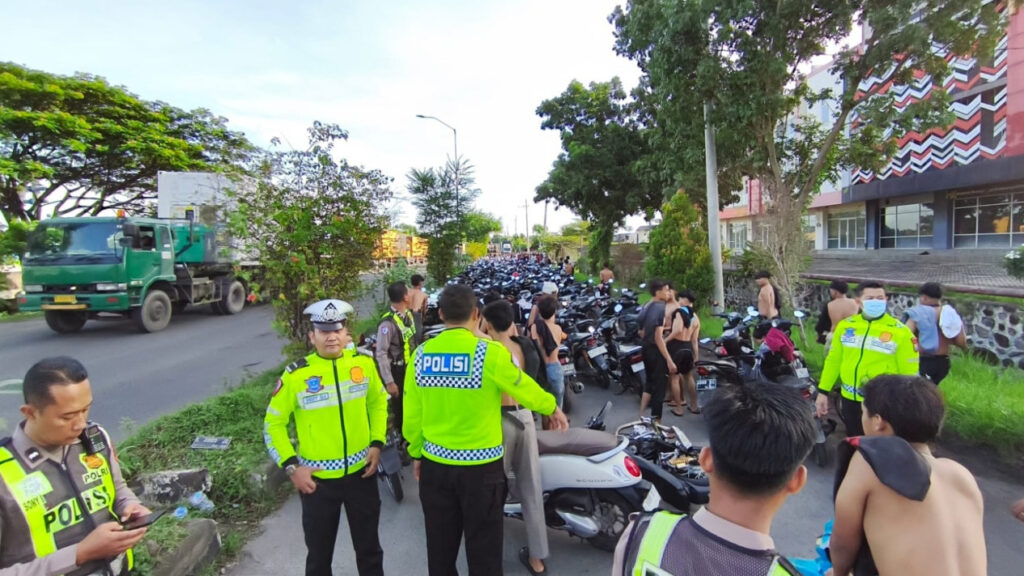 300 Motor Disita dalam Razia Balap Liar di Porong, Kepolisian Resor Kota Sidoarjo Tegaskan Penindakan Selama Ramadhan 1447 H