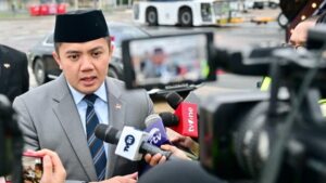 Seskab Teddy Tegaskan Produk AS Tetap Wajib Sertifikat Halal, Hoaks Perdagangan Bebas Tanpa Regulasi Dibantah