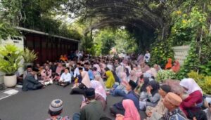 Viral Tahlilan di Depan Rumah Jokowi di Solo, Ajudan Benarkan Kejadian 18 Januari 2026