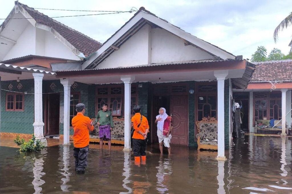Banjir Jember Meluas ke 23 Desa di 10 Kecamatan, 7.445 KK Terdampak dan 1 Korban Jiwa