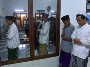 Ponpes Mahfilud Dluror Jember-Bondowoso Mulai Puasa Lebih Awal, Gunakan Metode Khumasi Sejak 1826
