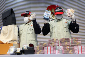 KPK Periksa Pegawai Bea Cukai Terkait Dugaan Suap Impor, Bongkar ‘Jatah Preman’ Rp7 Miliar per Bulan