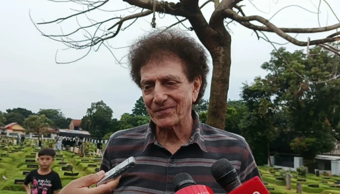 Ahmad Albar Kenang Donny Fattah: Bassis God Bless yang Disiplin, Religius, dan Cinta Musik hingga Akhir Hayat