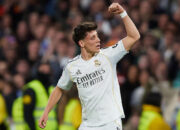 Real Madrid Hajar Elche 4-1 di Bernabeu, Valverde & Guler Bersinar, Los Blancos Tempel Ketat Barcelona