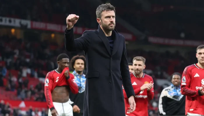 Carrick Bangkitkan Old Trafford: 5 Laga Kandang Sapu Bersih, Manchester United Tembus Tiga Besar