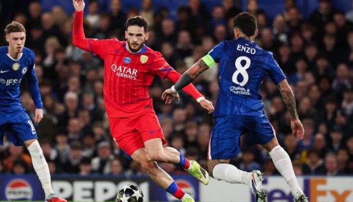 Chelsea Dibantai PSG 0-3 di Stamford Bridge! Rosenior Bongkar Biang Kekalahan: Blunder Fatal dan Start Buruk