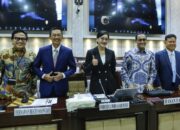 DPR Tetapkan 5 Calon Dewan Komisioner OJK 2026–2031, Hasan Fawzi Pimpin Pengawasan Pasar Modal