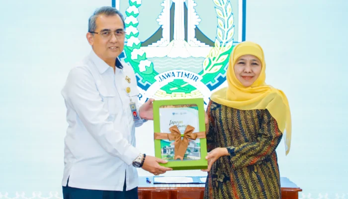 Gubernur Khofifah Serahkan LKPD 2025 ke BPK Jatim, Dorong Transparansi & WTP untuk Semua Daerah