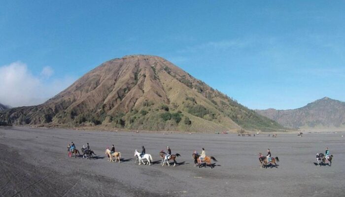 Gunung Bromo Ditutup Total Saat Nyepi 19–20 Maret 2026, Wisata Dibuka Kembali 21 Maret