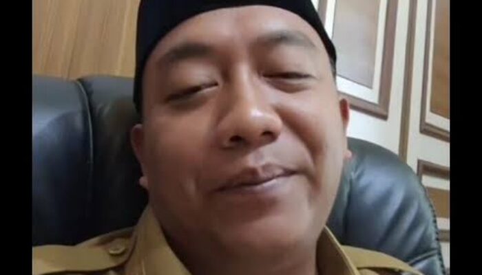 Viral! Bupati Situbondo Ajak LC Beralih Profesi: “Saya Siapkan Pelatihan dan Pekerjaan Baru”