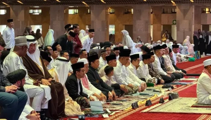 Ribuan Jemaah Padati Masjid Istiqlal, Gibran Salat Id Bersama Umat di Tengah Pengamanan Ketat