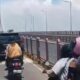 Viral! Avanza Nyelonong Masuk Jalur Motor di Jembatan Suramadu, Polisi Angkat Bicara