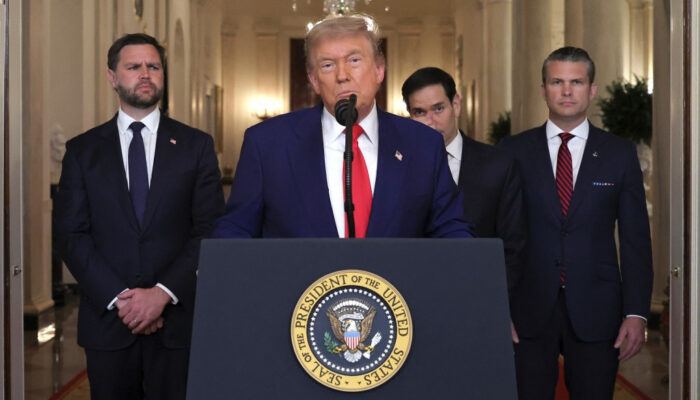 Trump: AS Siap Ambil Uranium Iran Jika Deal Tercapai, Ancam Lanjutkan Serangan Jika Gagal