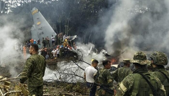 Tragedi Udara Kolombia! Pesawat Militer C-130 Hercules Jatuh, 48 Tewas Usai Lepas Landas