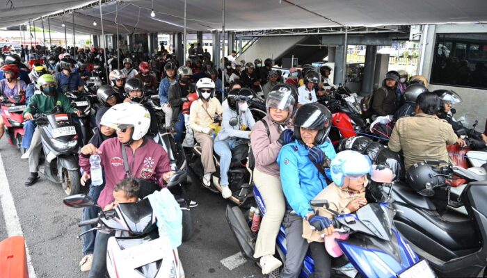 Arus Balik Memuncak! Pelabuhan Ketapang Banyuwangi Mulai Padat, 16 Buffer Zone Disiapkan