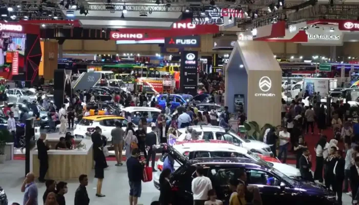 Konflik Iran–AS Picu Lonjakan Harga Minyak, Industri Otomotif Indonesia Terancam Tekanan Biaya