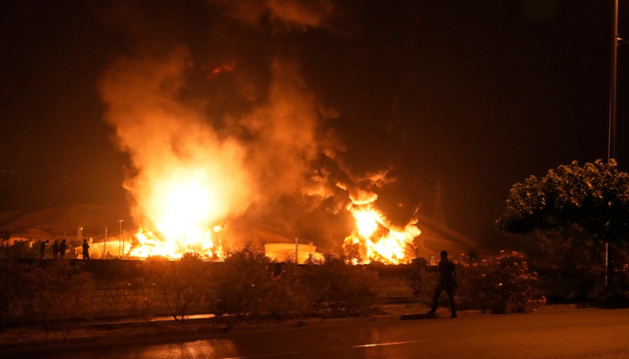 Israel Tewaskan Menteri Intelijen Iran, Konflik Memanas! Fasilitas Gas Diserang, Teheran Ancam Hancurkan Energi Teluk