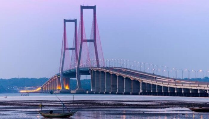 9 Tempat Ngabuburit Terbaik di Surabaya 2026: Dari Taman Kota hingga Spot Sunset Favorit