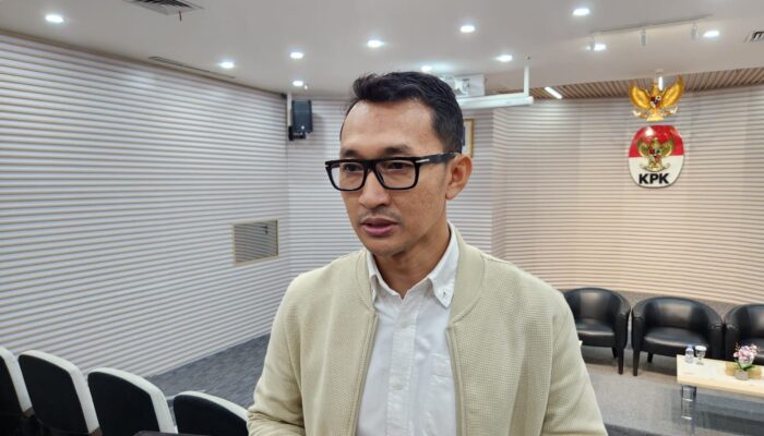 KPK Periksa Mantan Pejabat Kemnaker Terkait Dugaan Pemerasan Sertifikasi K3, Total 13 Tersangka