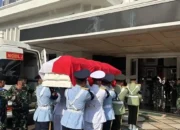 Jenazah Juwono Sudarsono Tiba di Kemhan, Dimakamkan di TMP Kalibata Pukul 11.00 WIB