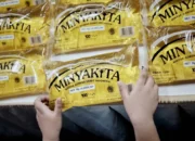 KPPU Temukan Praktik ‘Tying’ Penjualan MinyaKita di Pasar Surabaya, Pedagang Diminta Hentikan Syarat Beli Produk Lain