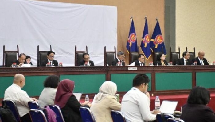 KPPU Vonis 97 Pinjol Bersalah, Denda Fantastis Rp755 Miliar: Terbukti Atur Suku Bunga!