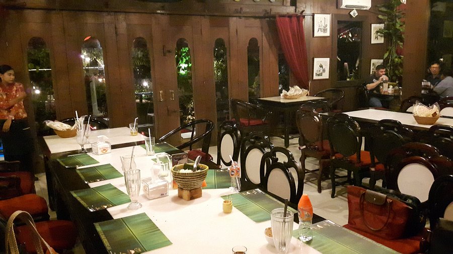 Kahyangan Resto Surabaya